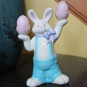 Easter Bunny, ceramic bunny that holds 2 eggs candles